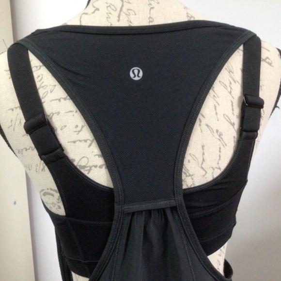 Lululemon Run: For Your Money Tank Sz 6 Black - Picture 9 of 16